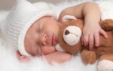 Як відучити дитину спати з мамою? практичні поради