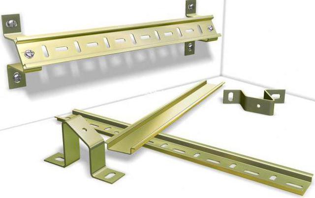 Рейка монтажная для шкафов. Din-рейка тн-35 l=2000мм. Hettich 1007403 шина для навесов Typ b, l3000 мм, сталь. Планка монтажная для навеса полок 2000мм Euroorvel. Шина монтажная для навесов l 2000mm.