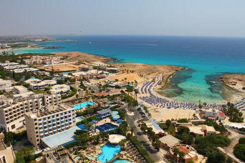 anonymous beach hotel відгуки