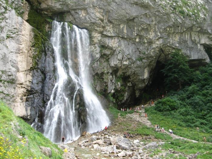 екскурсія на Гегскій водоспад