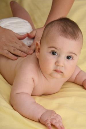Гикавка у немовлят і її причини